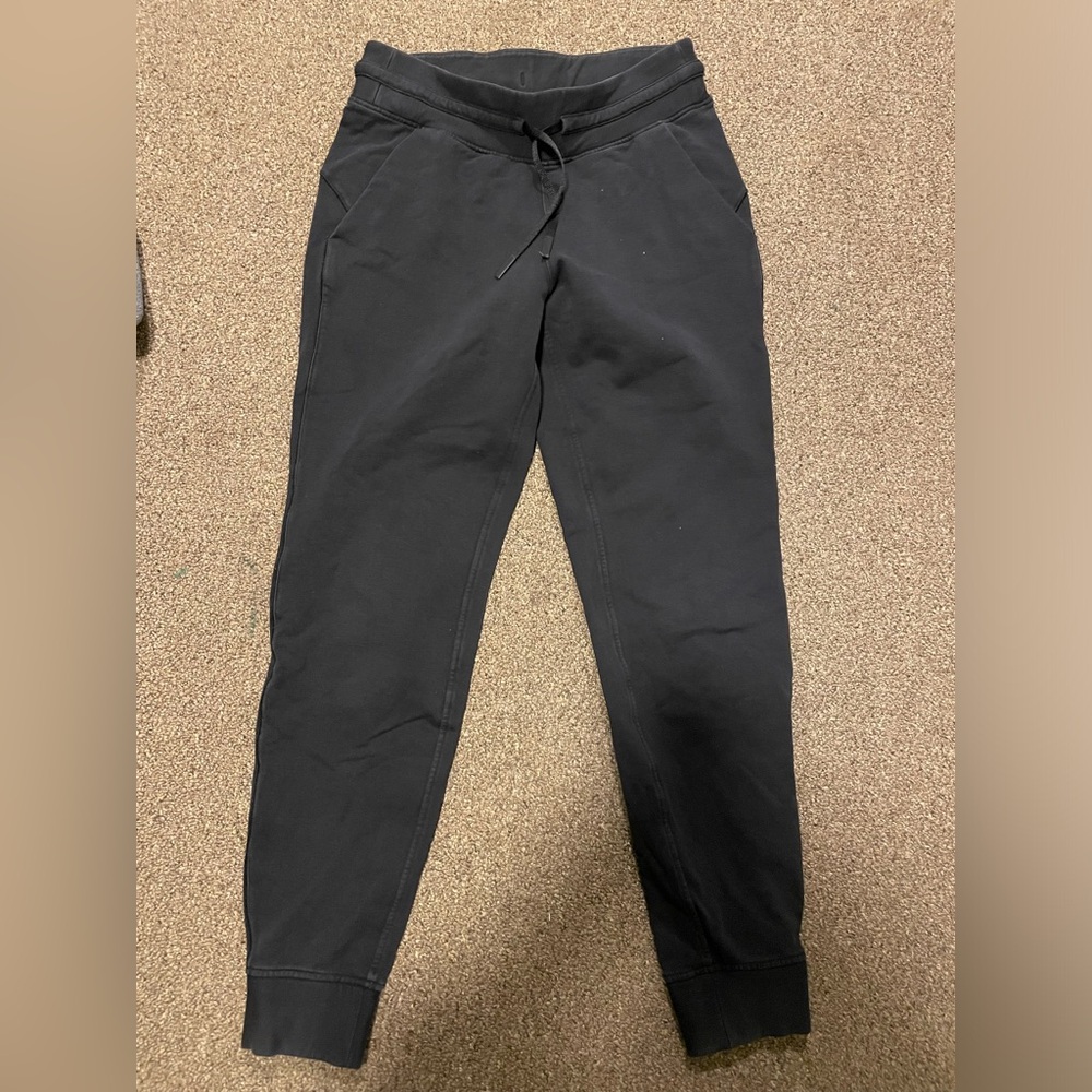 Lululemon joggers